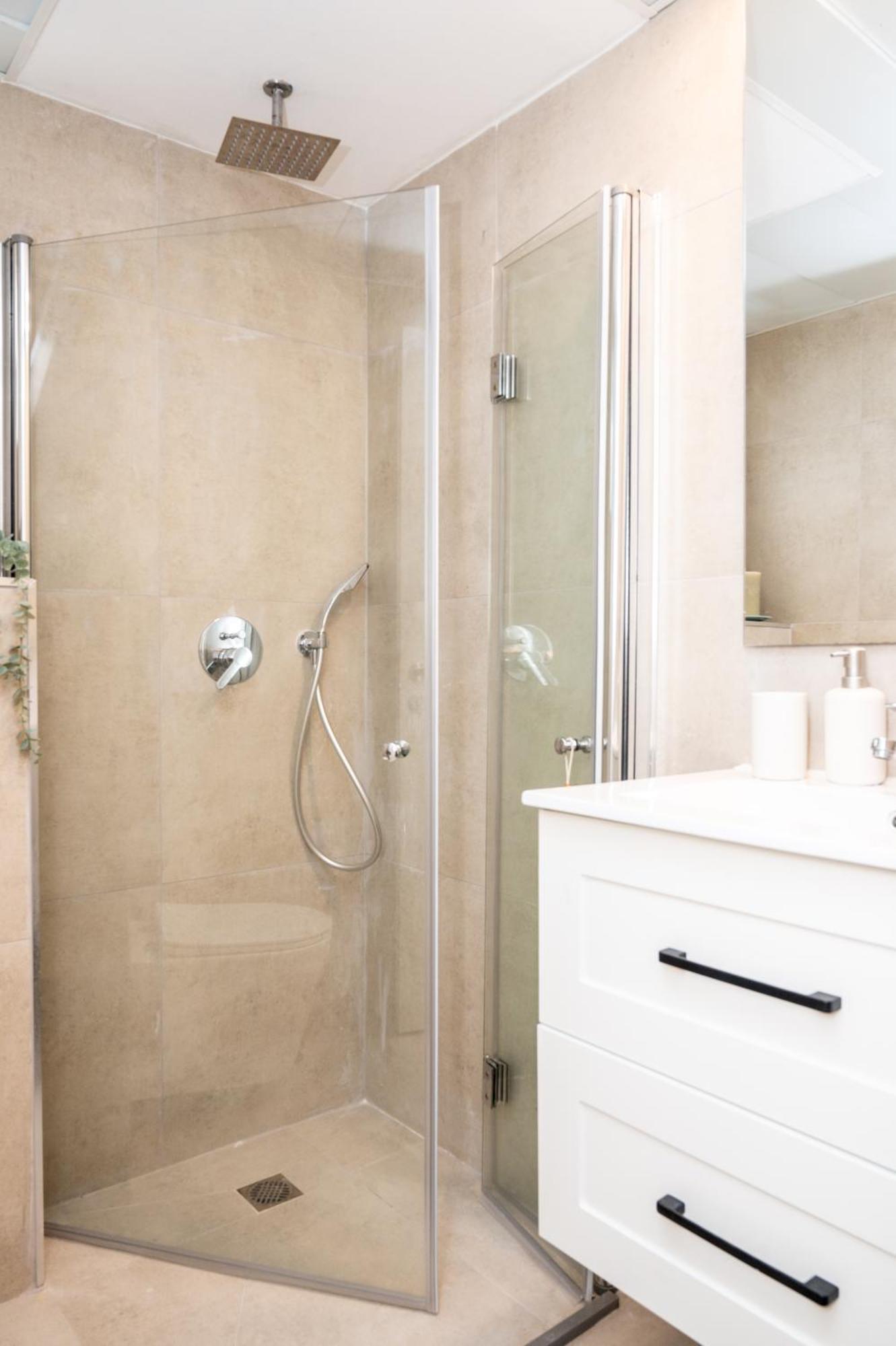 Eshkol Housing Haifa-Disraeli Urban & Business Boutique Apartments Complex Bagian luar foto